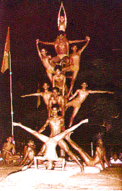 Old Mallakhamb Pyramid picture